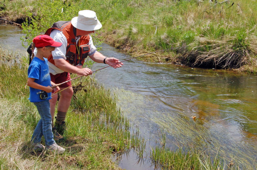 Cheyenne bio & photos